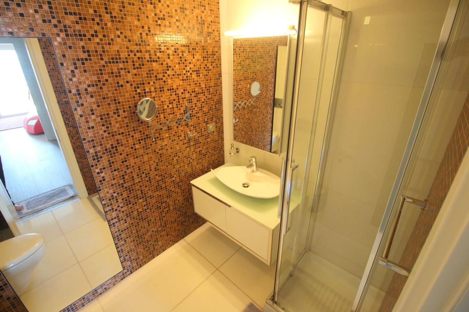 Kristi Apartments Sarandë Eksteriør bilde